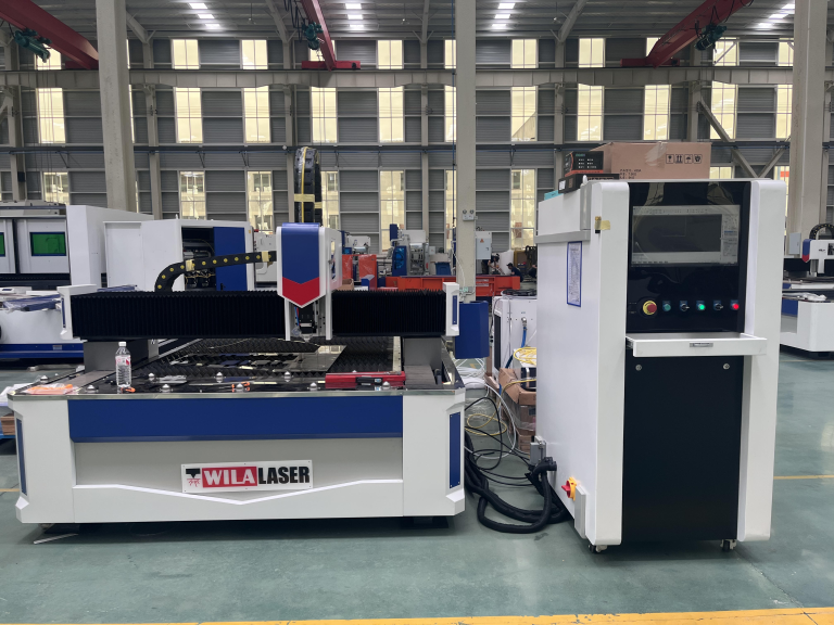 Fiber Laser Cutting Machine